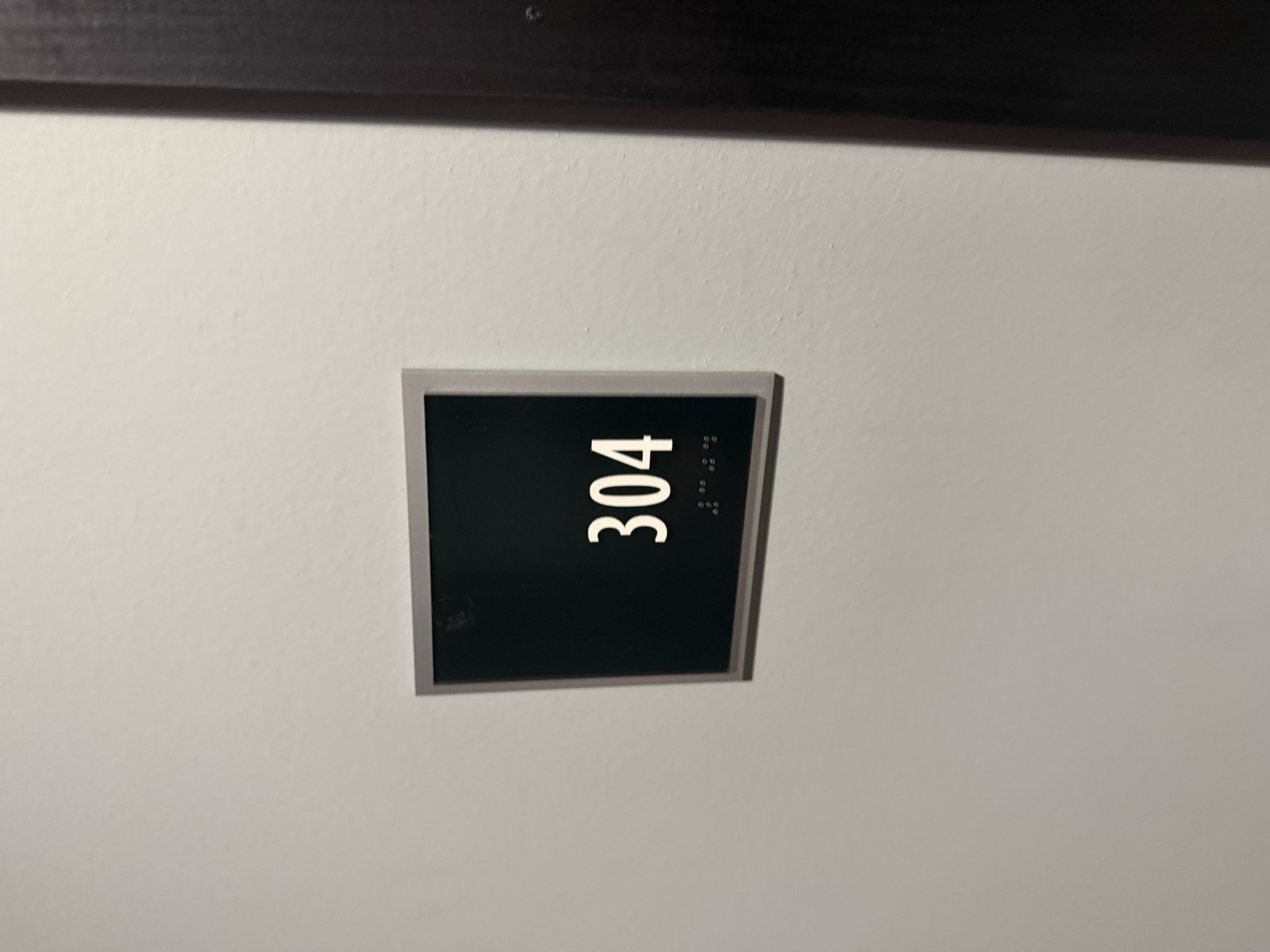 304
