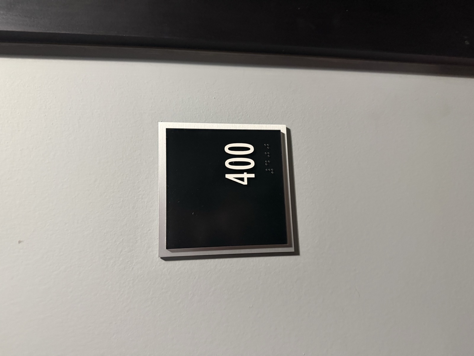 400