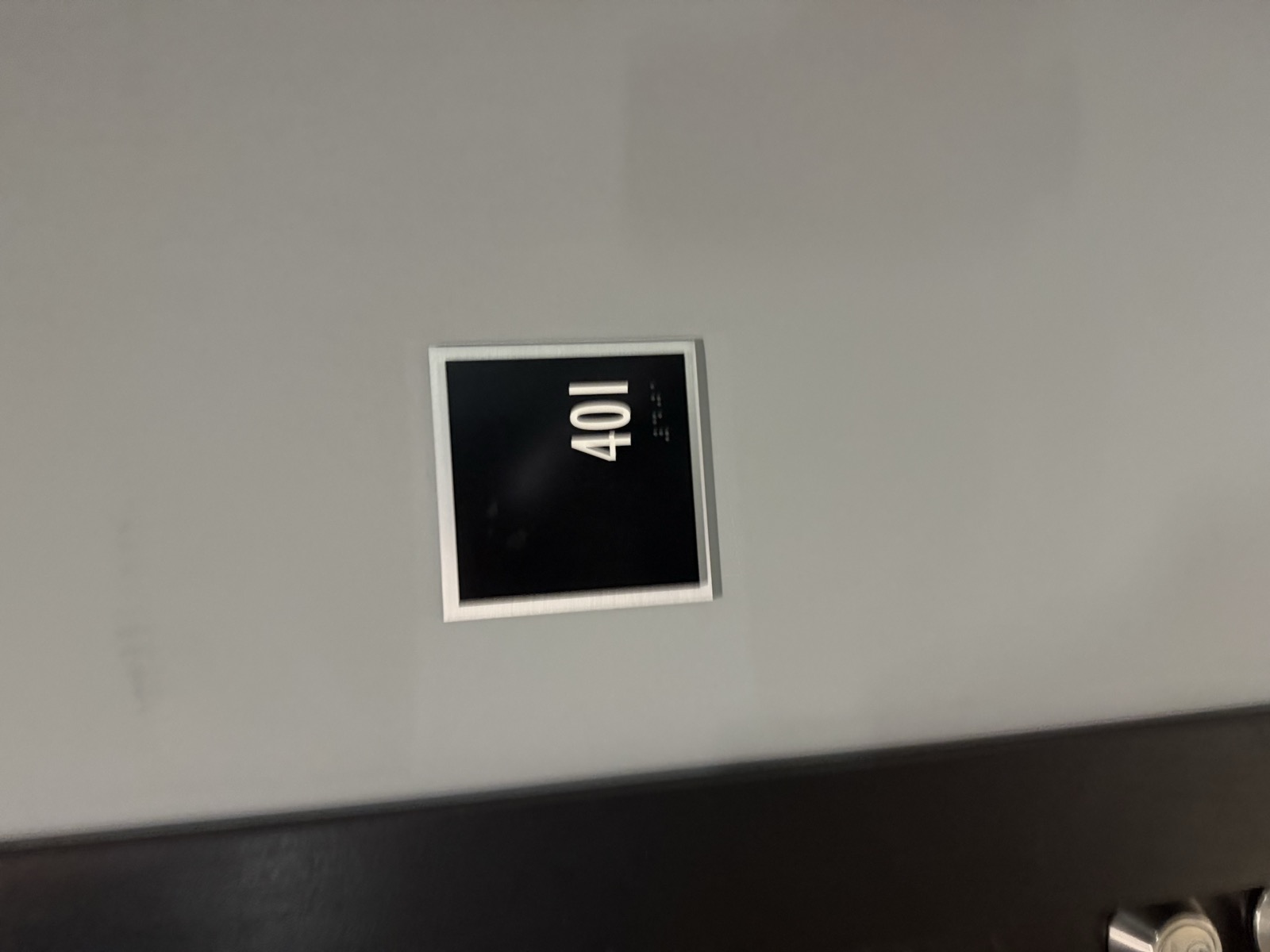 401
