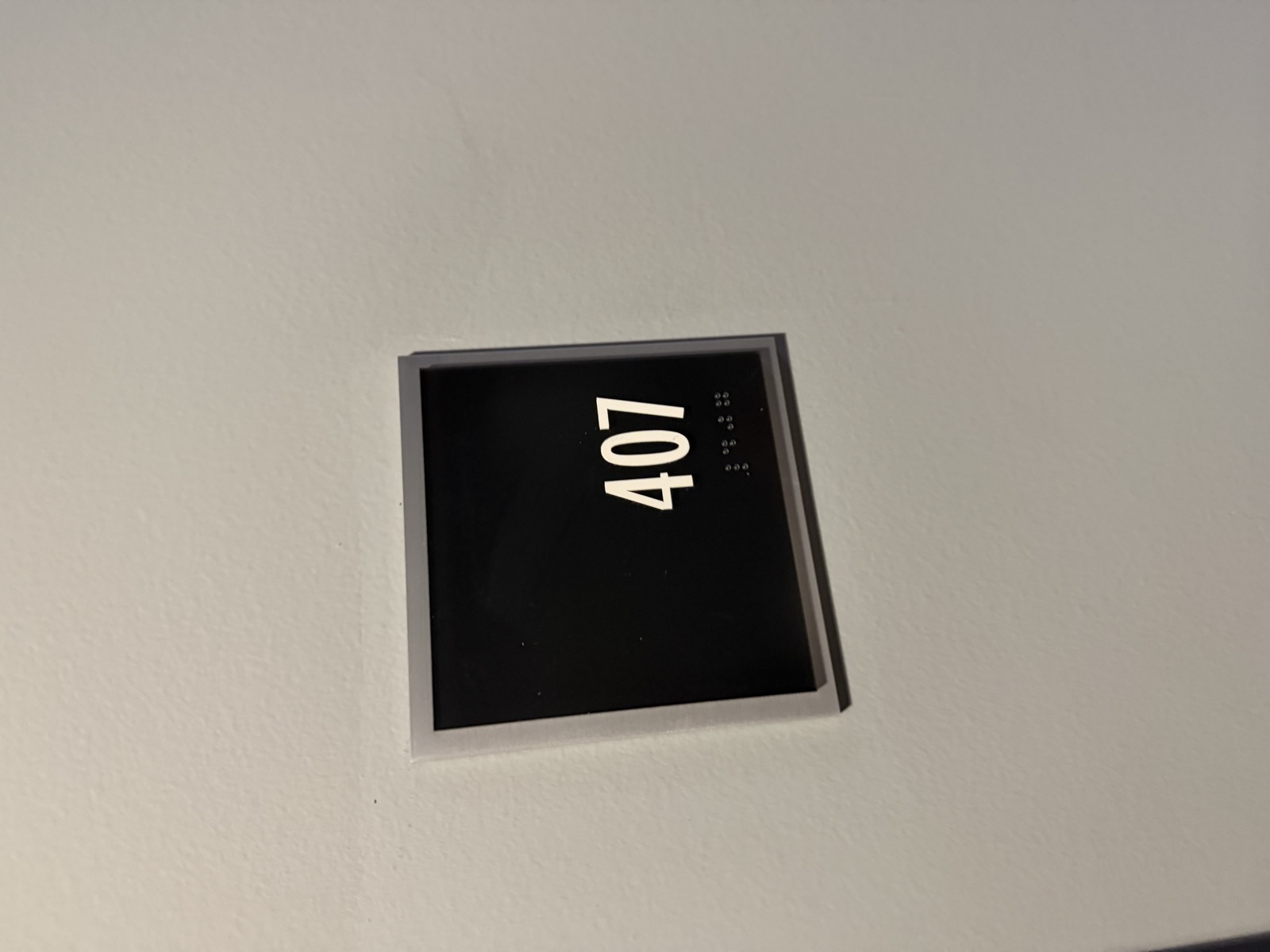 407