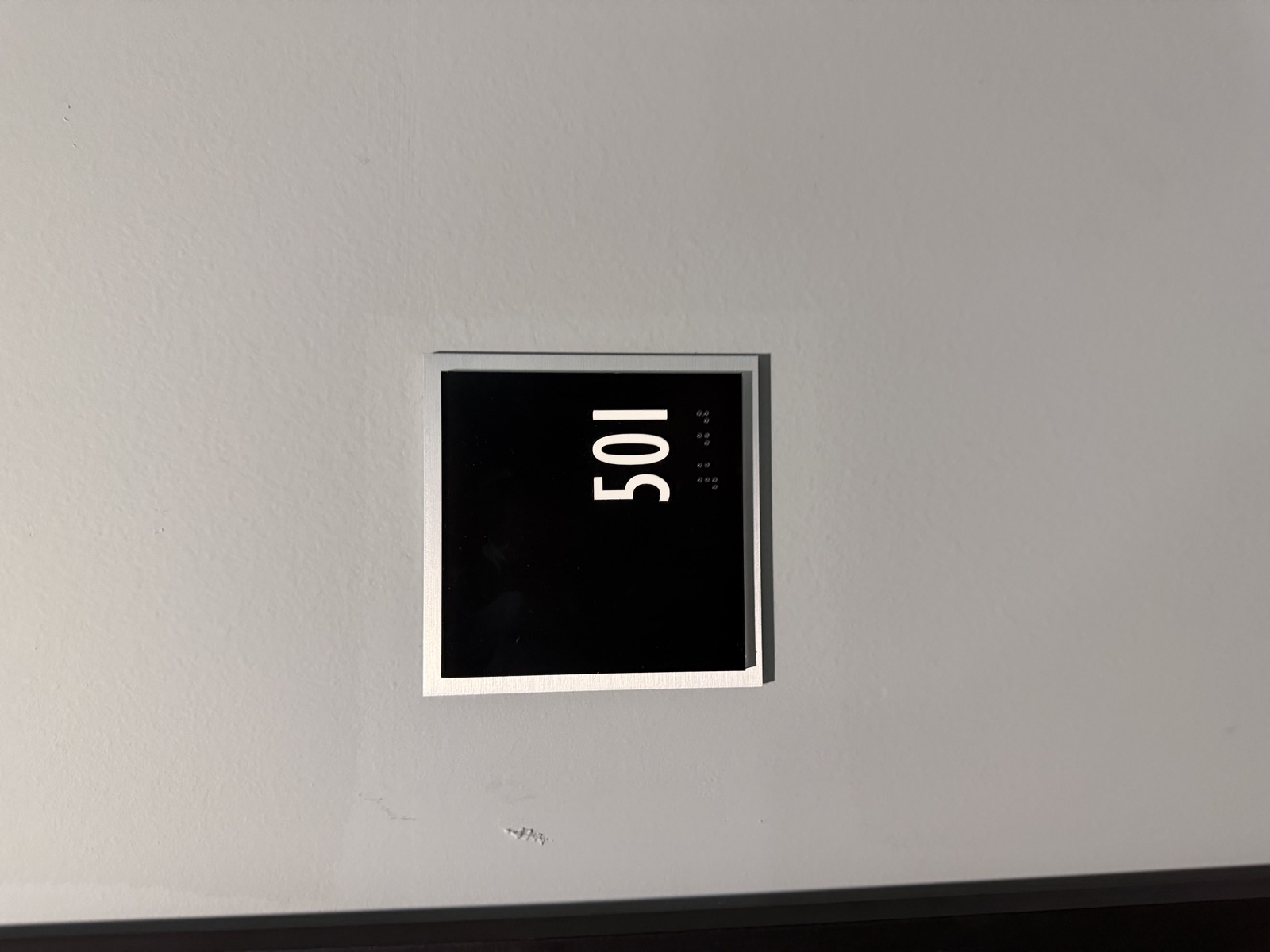 501-100