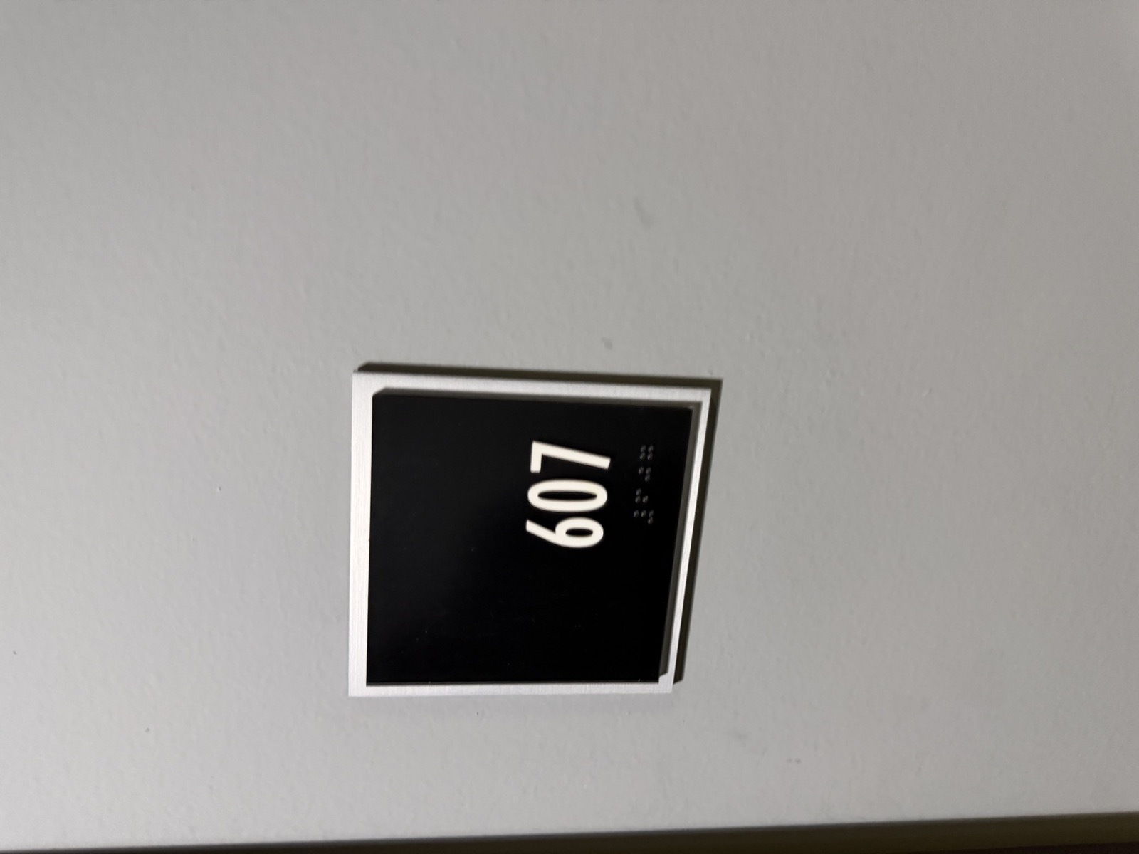 607-100