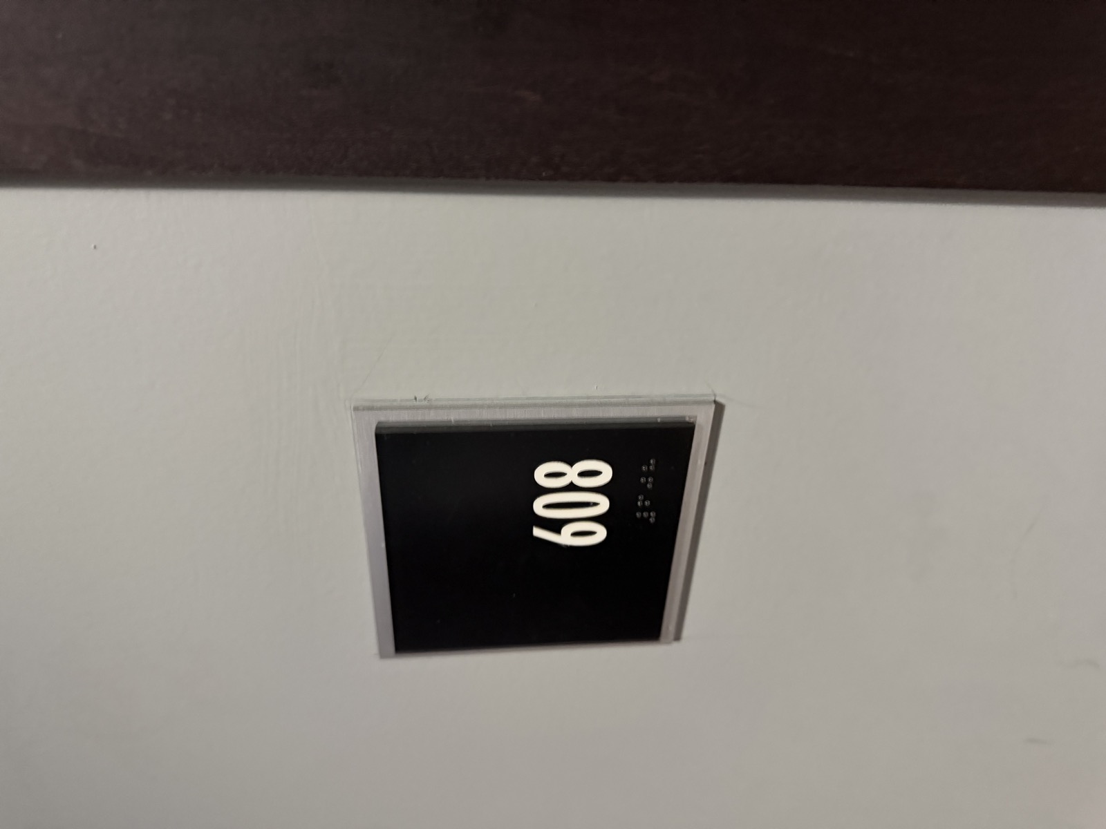 608-100