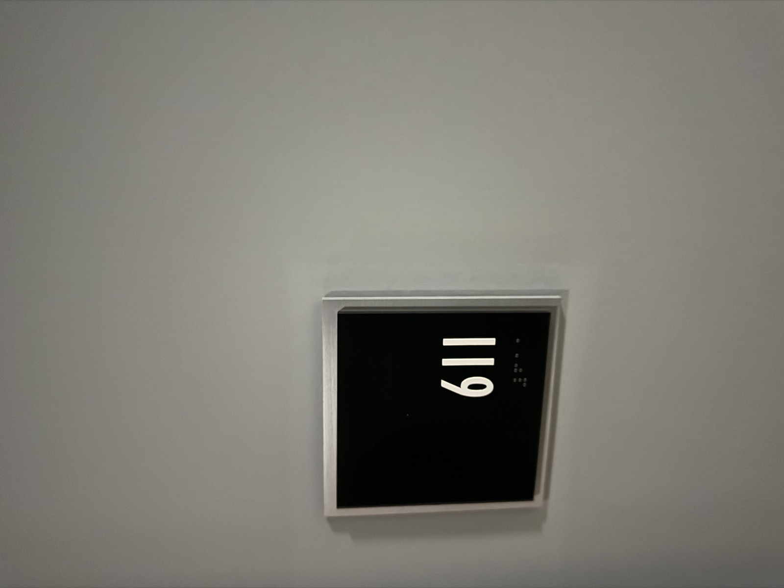 611-100