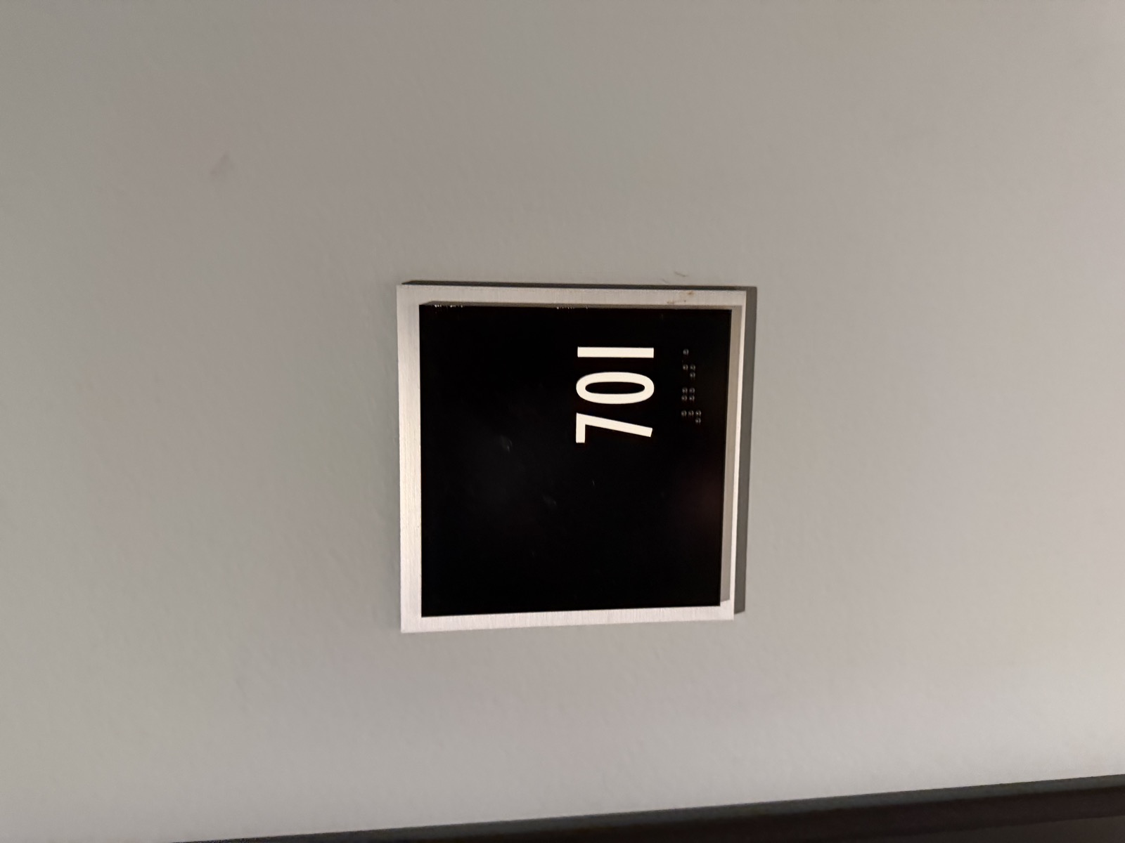 701-100