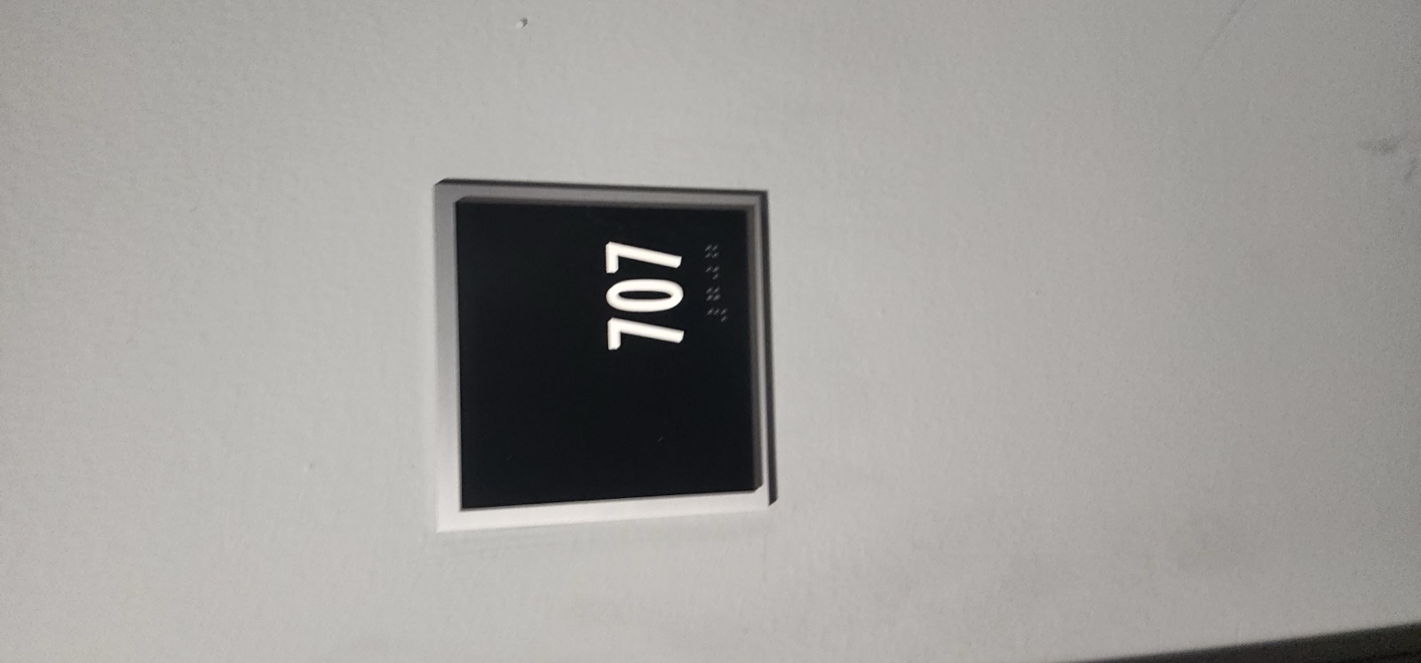 707
