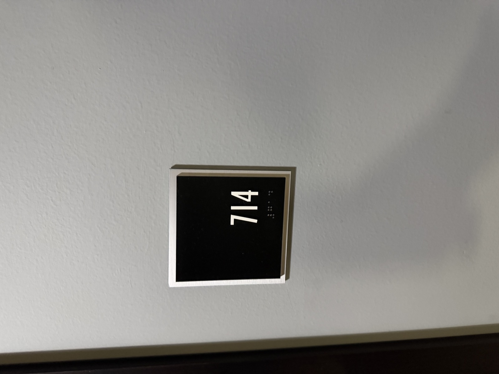 714-100